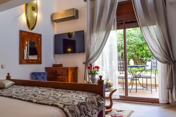 Hotel Quieta Superiorzimmer mit Meezzanin Schlafzimmer mit Balko
