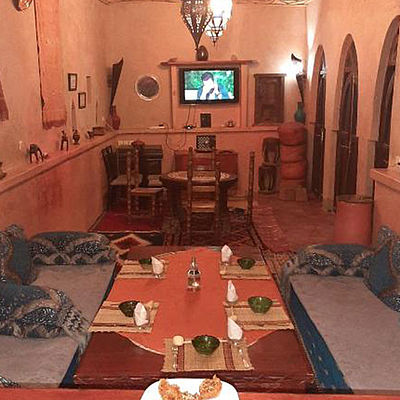 Dar Amazir Pool Sitzecke