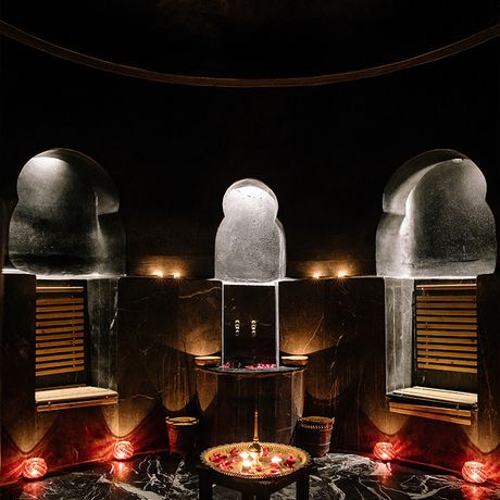 Blick in den SPA des Hotels Heure Bleue