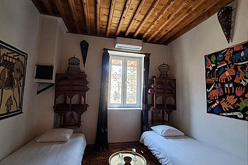 Riad al Bartal Familiensuite Seffarine Betten
