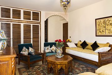 Hotel Quieta Superiorzimmer Jumeaux Sitzecke