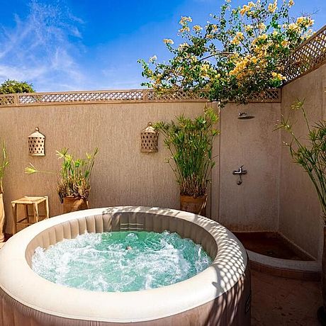 Jacuzzi auf der Dachterrasse